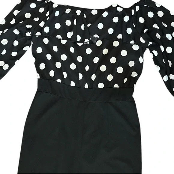 Black & White Polka Dot Off-Shoulder Jumpsuit | Size L | Tall Girl Friendly - Picture 5 of 15
